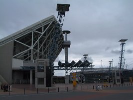 100-0023_IMG